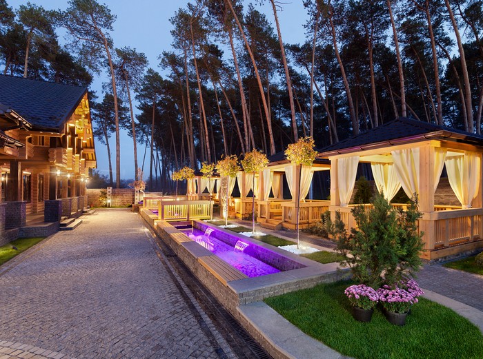 Фонтан Golden Lion