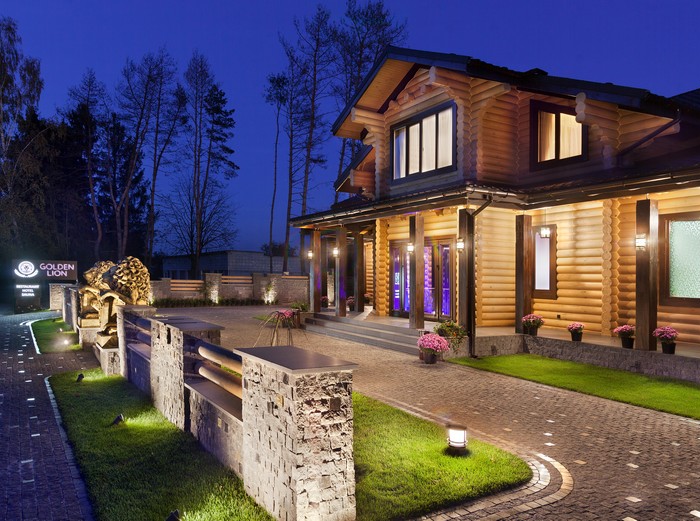 Вхідна група