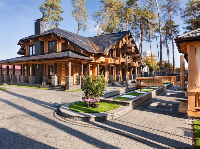 Golden Lion гостинично-ресторанный комплекс